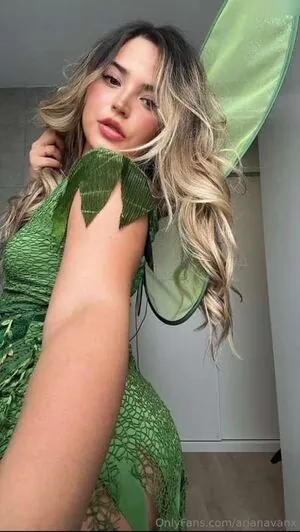 arianavanx
