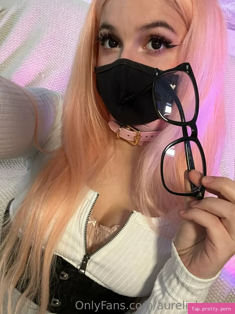 aureliabakerx - Photo #28