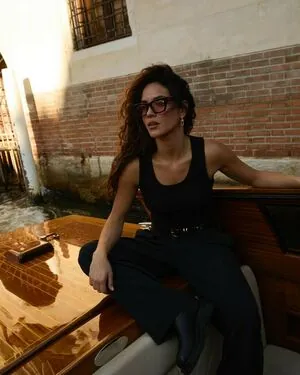 Adria Arjona