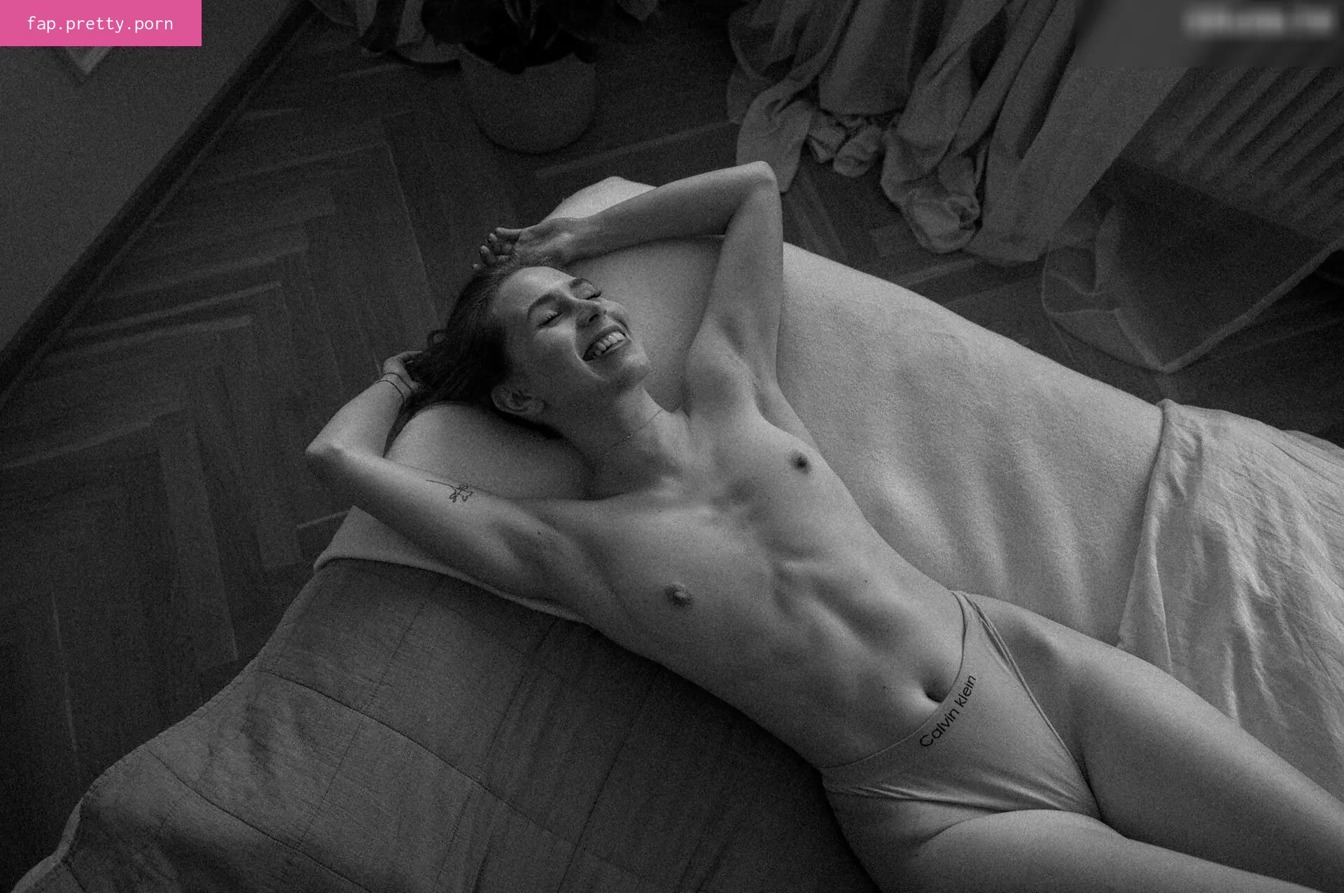 amalie.alwine - Photo #08