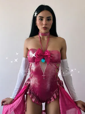 Anna Akana