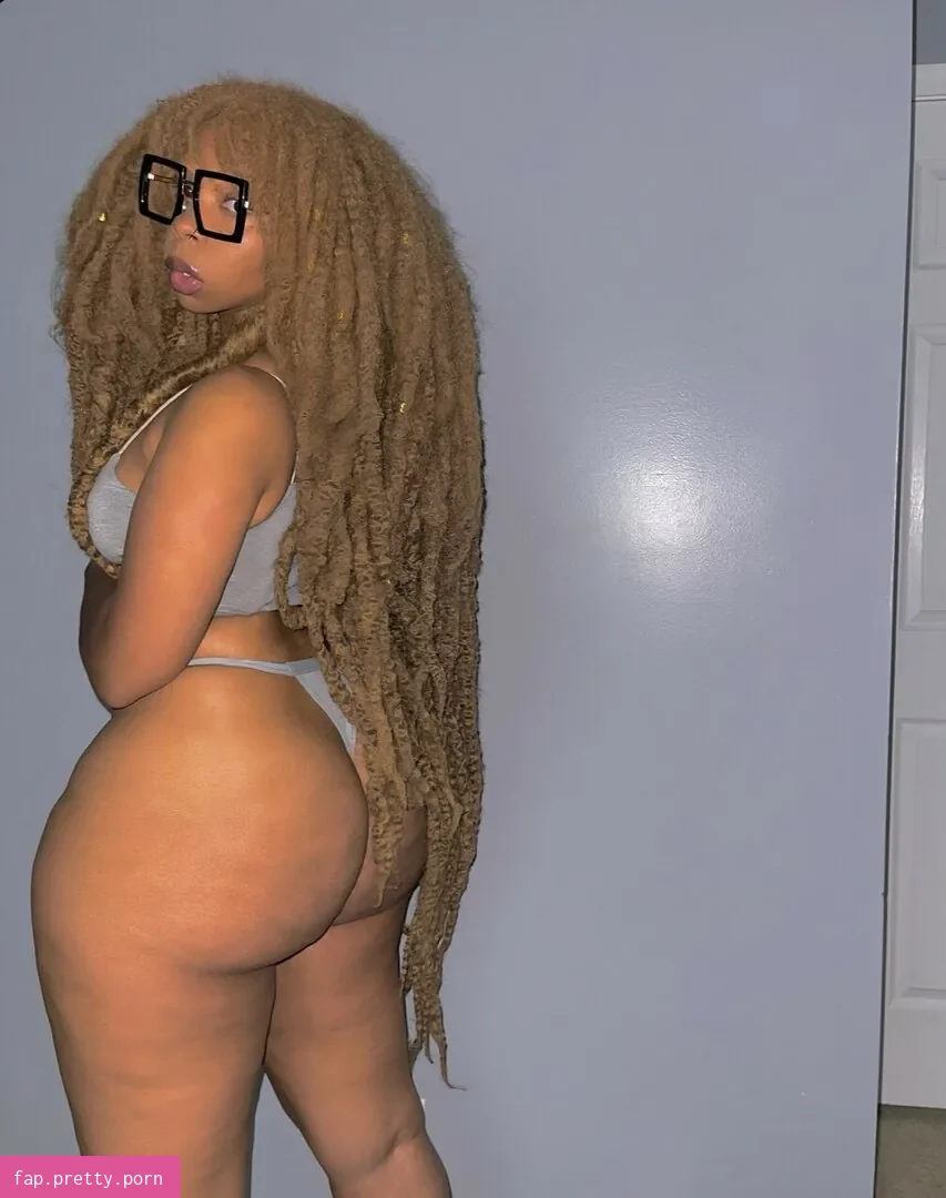 Aria Artizte - Photo #44