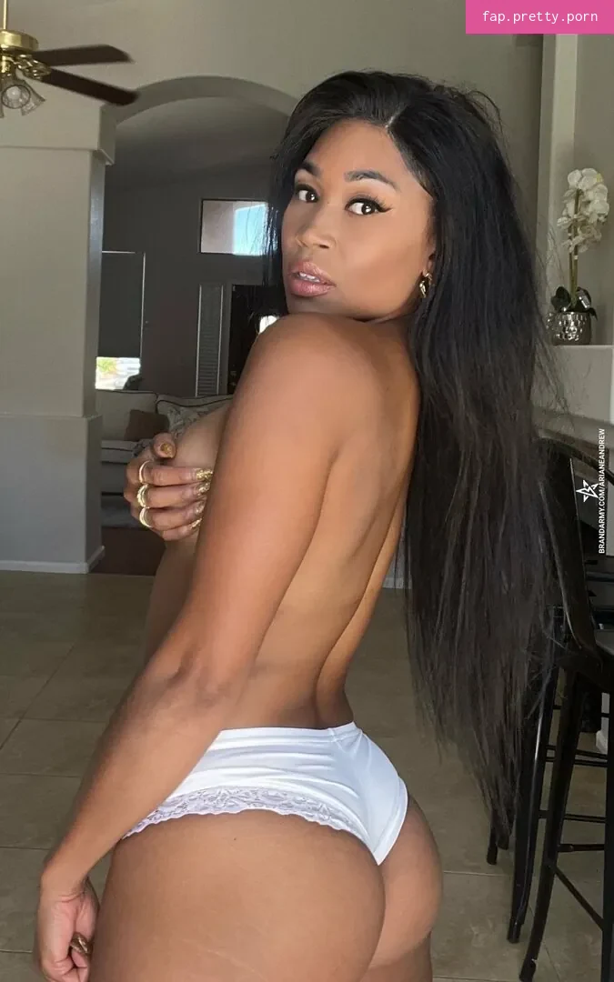 Ariane Andrew - Photo #65