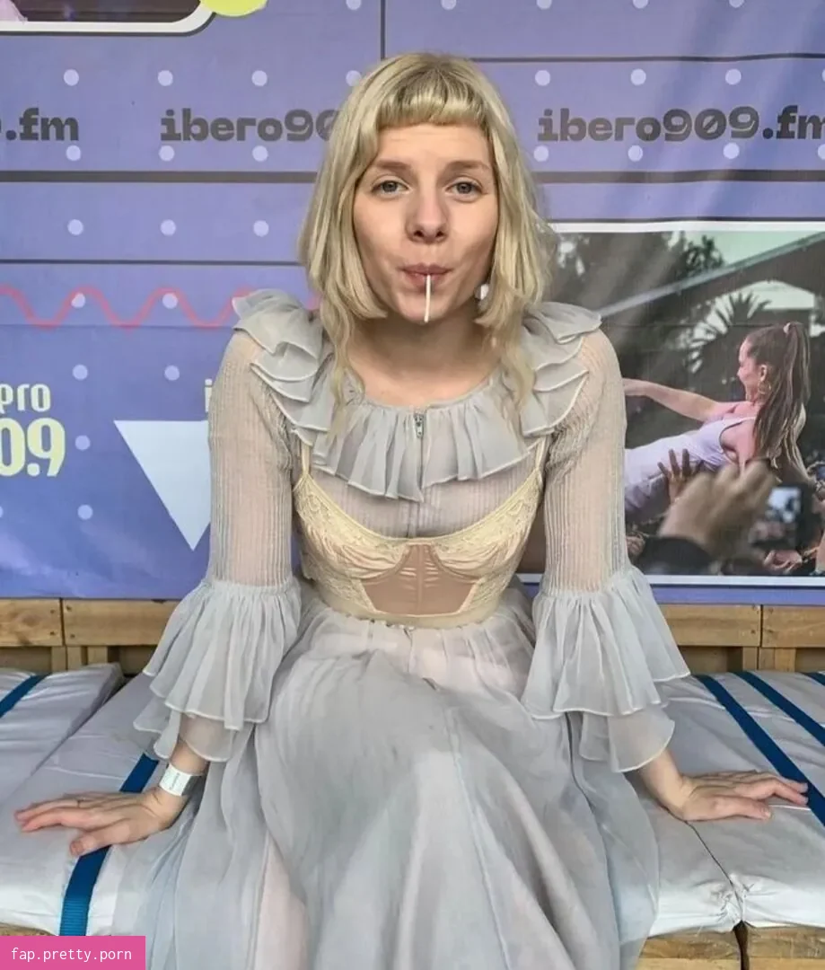 Aurora Aksnes - Photo #52