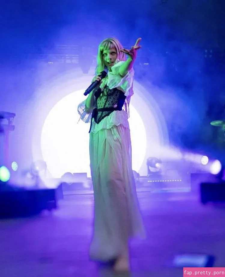 Aurora Aksnes - Photo #38