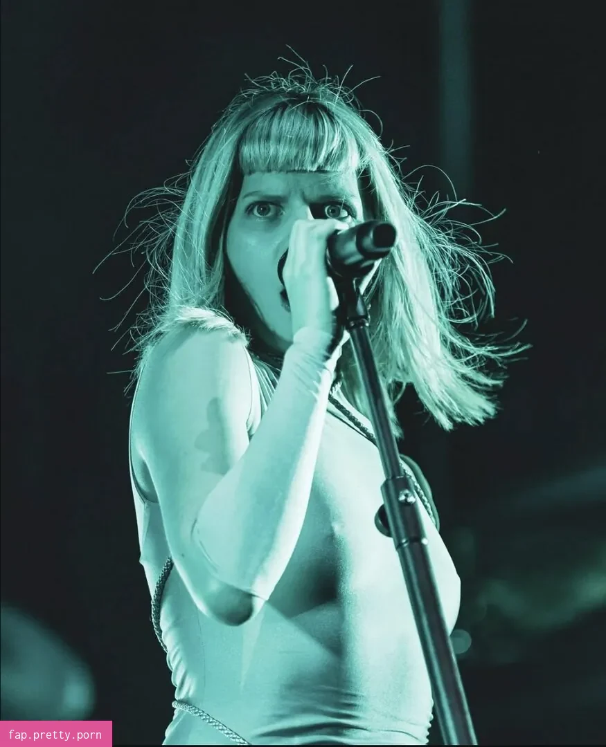 Aurora Aksnes - Photo #44