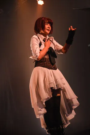 ayame_apricot
