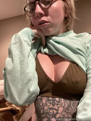 abbsoluteltyabbs
