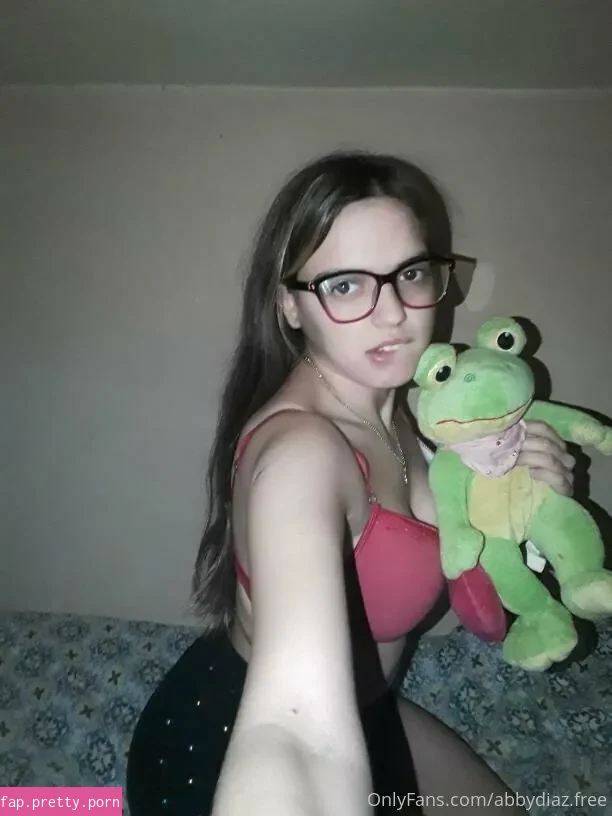 abbydiazfree - Photo #09