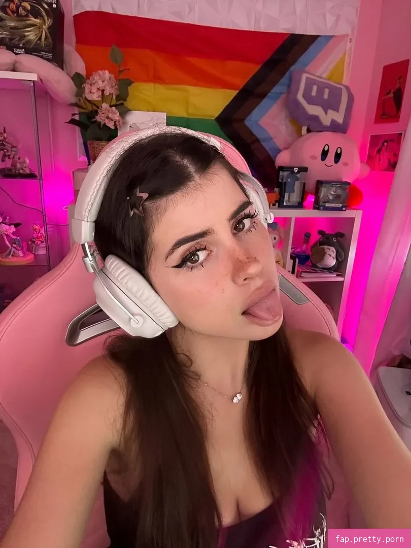 Abbyimu - Photo #33