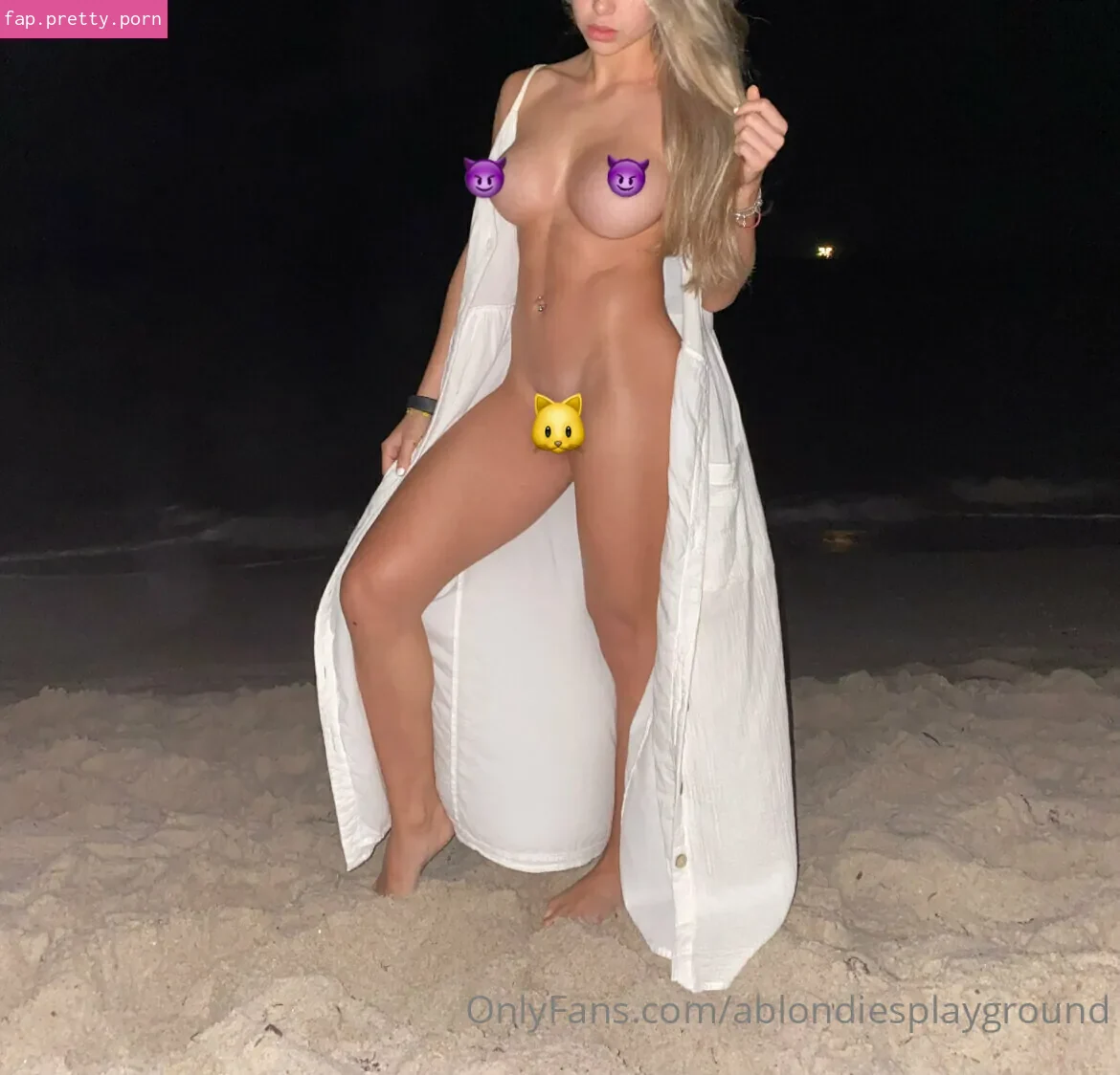 ablondiesplayground - Photo #53