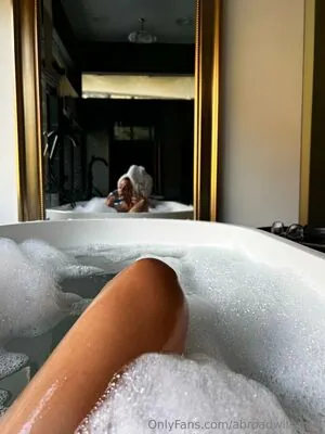 Abroadwithmila