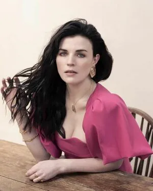 Aisling Bea