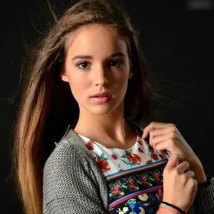 Alba Baptista