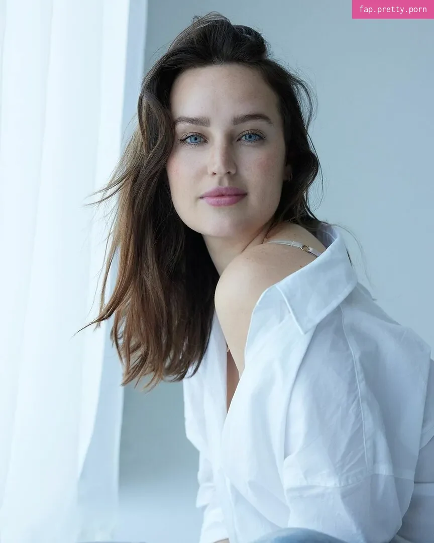 Alexandra Berggren - Photo #03