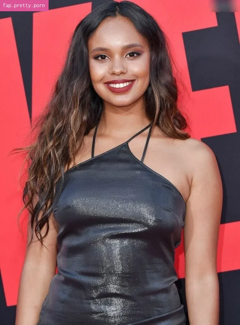 Alisha Boe - Photo #46