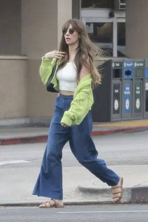 Alison Brie