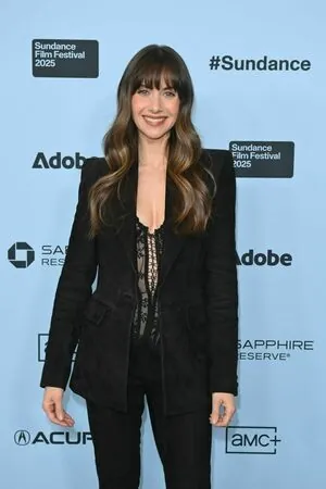 Alison Brie