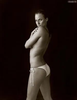Amanda Beard