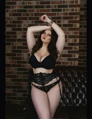Anna Bernadi