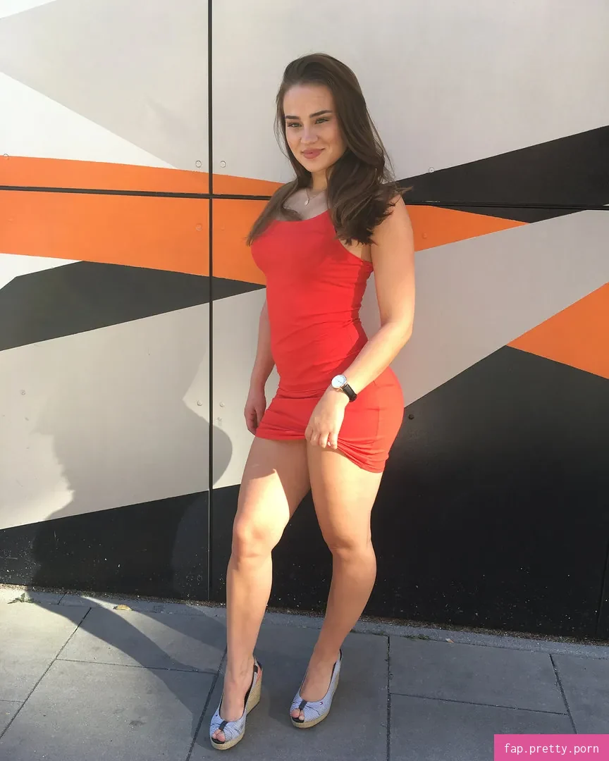 Annika Baecker - Photo #20