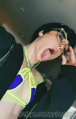 anya.braddock