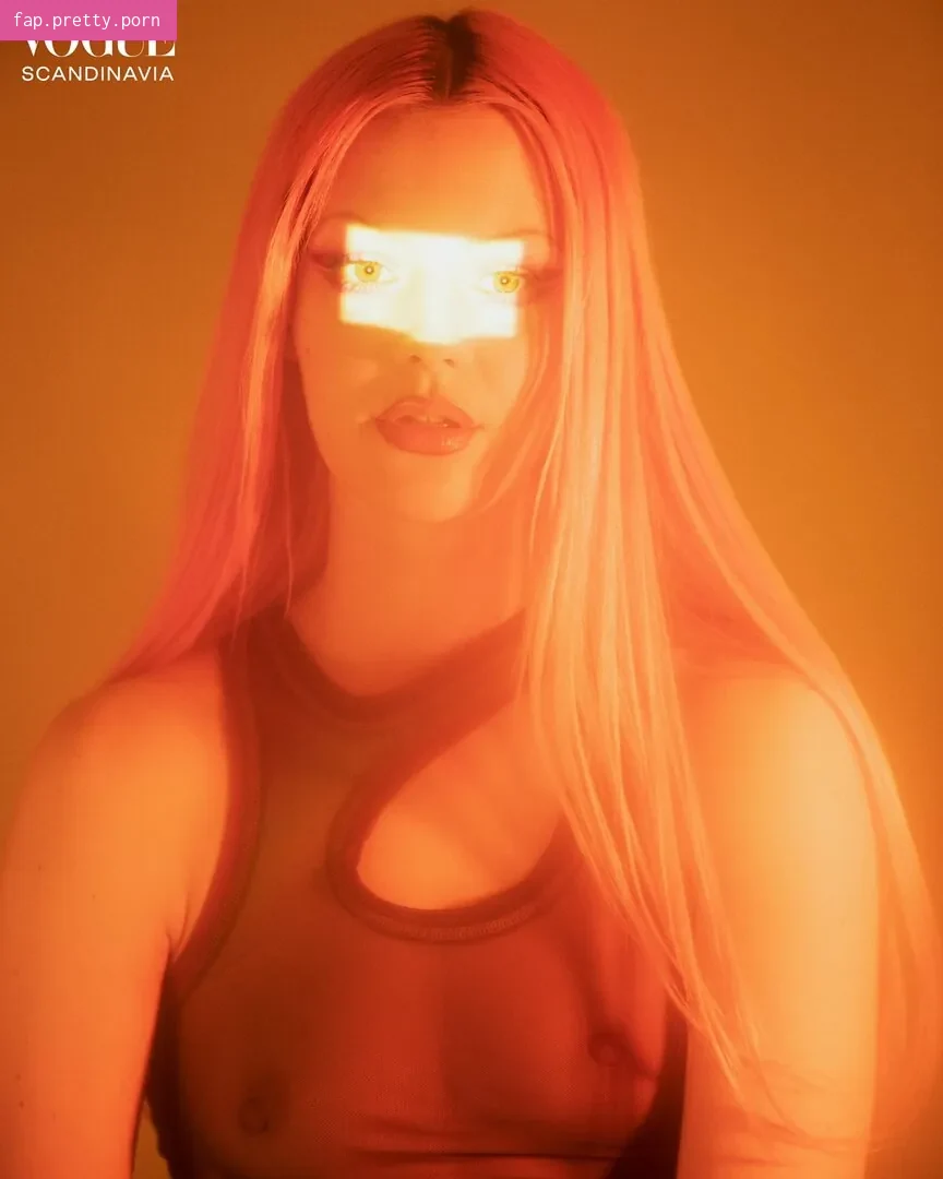 Arvida Bystrom - Photo #08