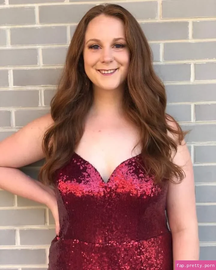 Ashleigh Burton - Photo #12