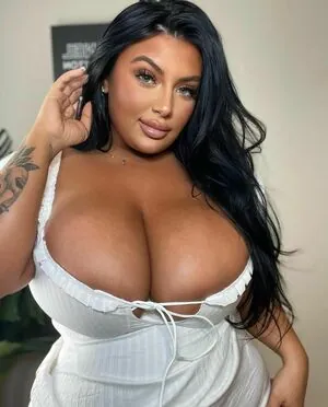 Ashley Bova