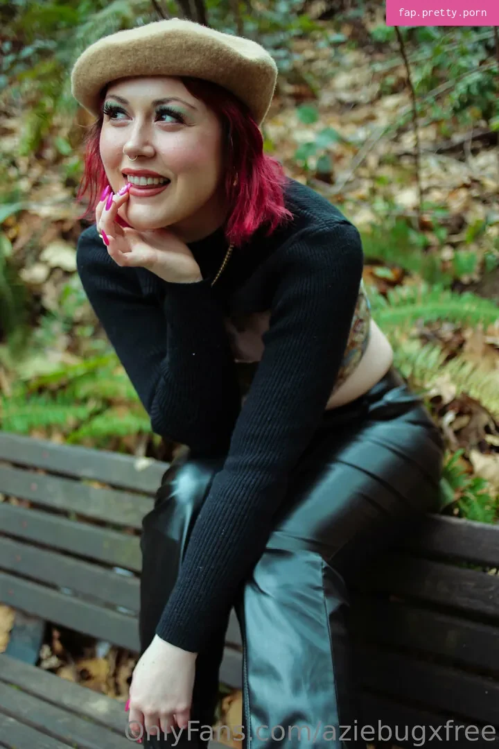 Azie Bug - Photo #46