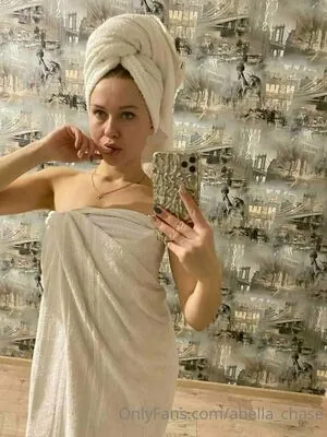 abella_chaseq