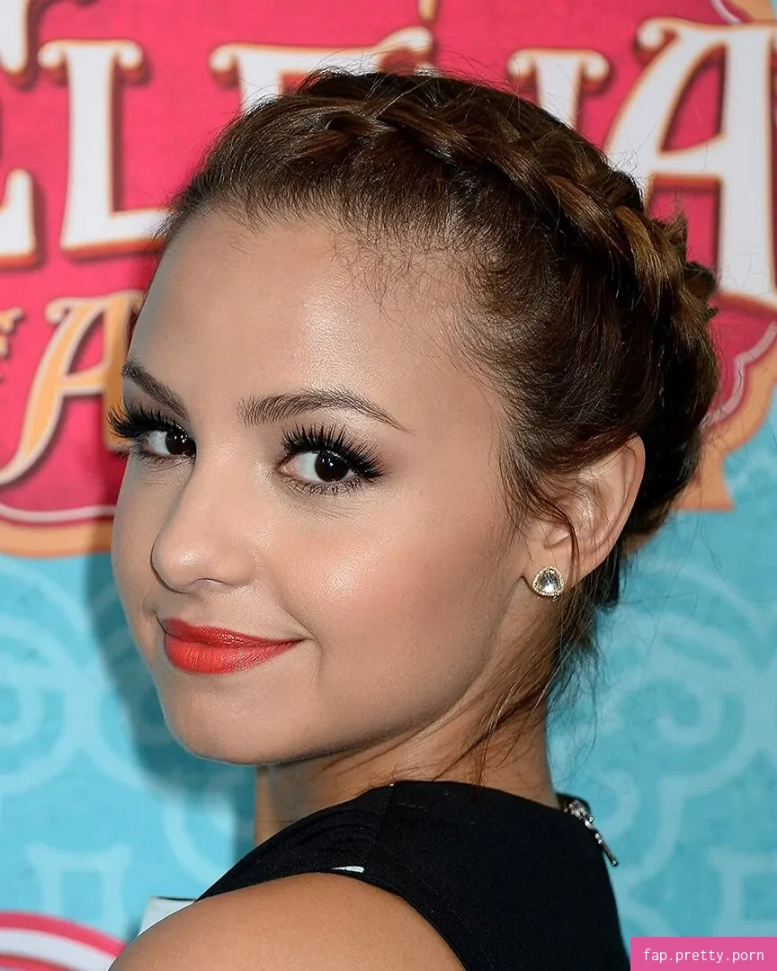 Aimee Carrero - Photo #42