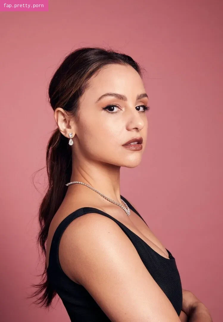Aimee Carrero - Photo #45