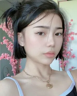 Akari_Cos