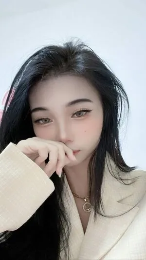 Akari_Cos