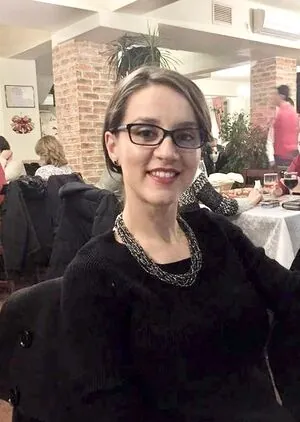 Alexandra Copos De Prada