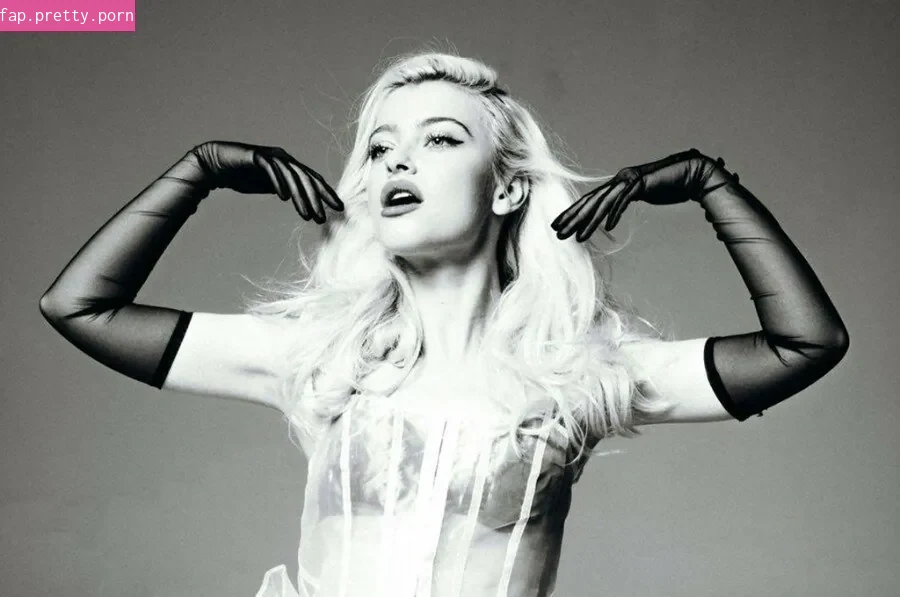 Alice Chater - Photo #17