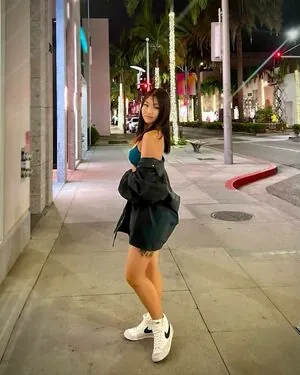 Amanda C Mai