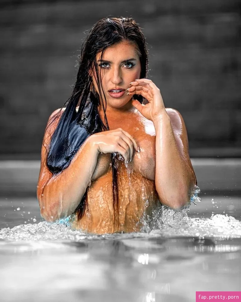 Amanda Chilelli - Photo #43