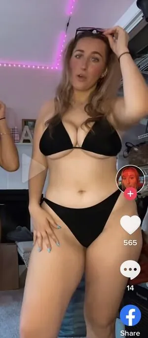 Angelina Cross
