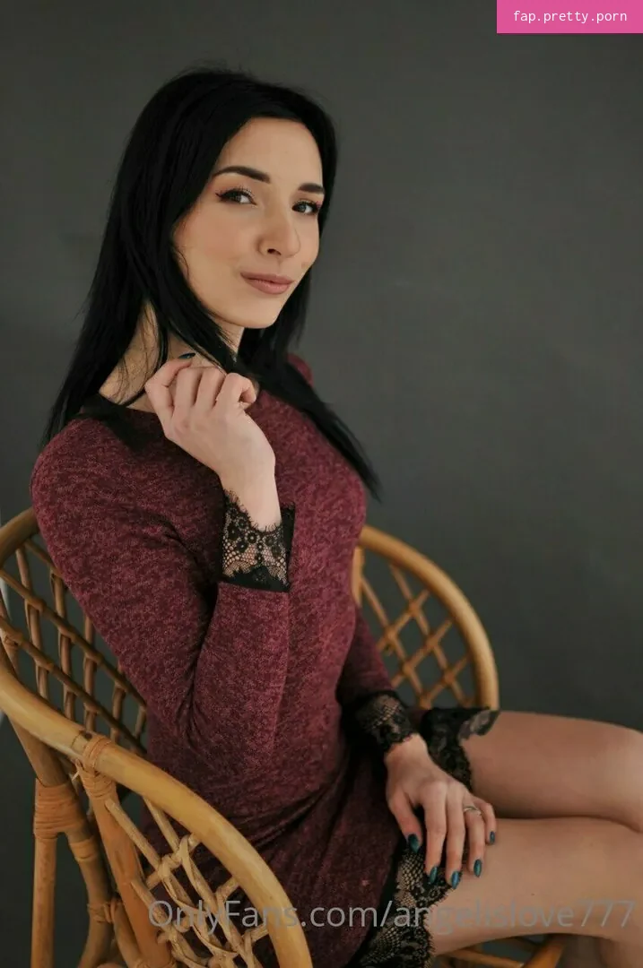 angelina_crystal - Photo #64