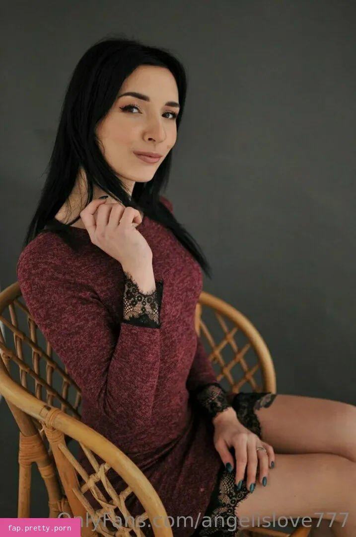 angelina_crystal - Photo #73