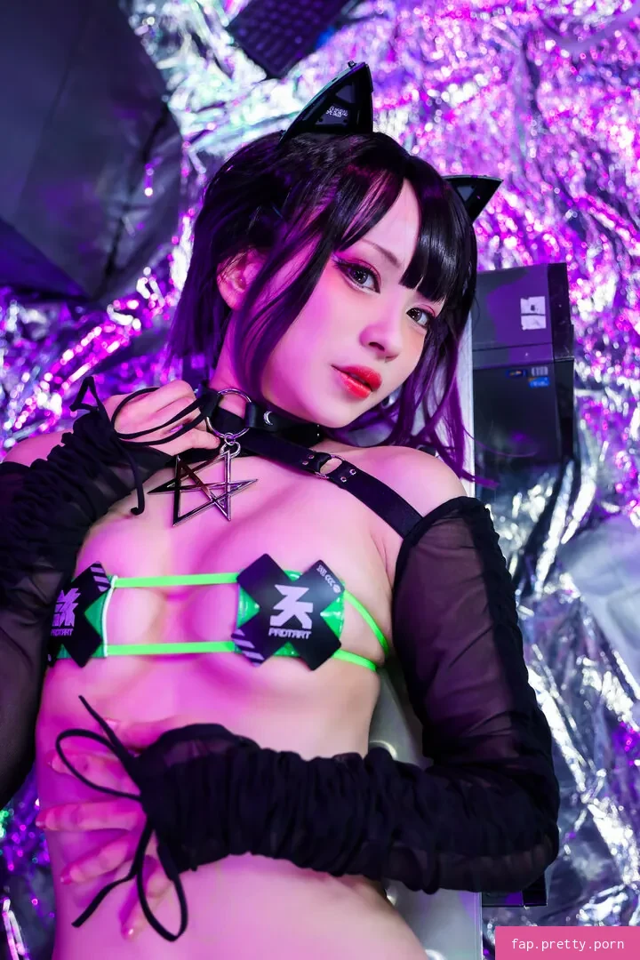 Arisa Chan - Photo #05
