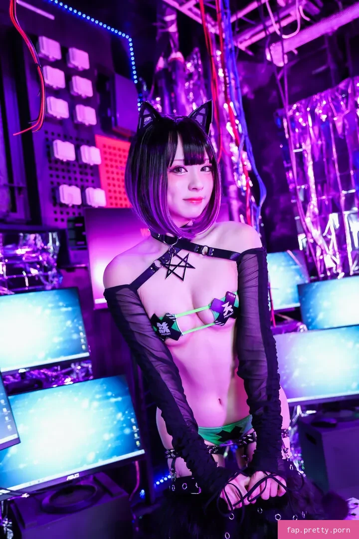Arisa Chan - Photo #07