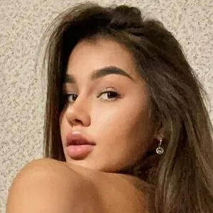 Ashley_cher