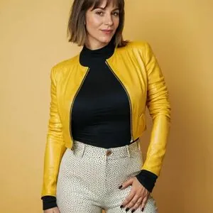 Aurora Charmant