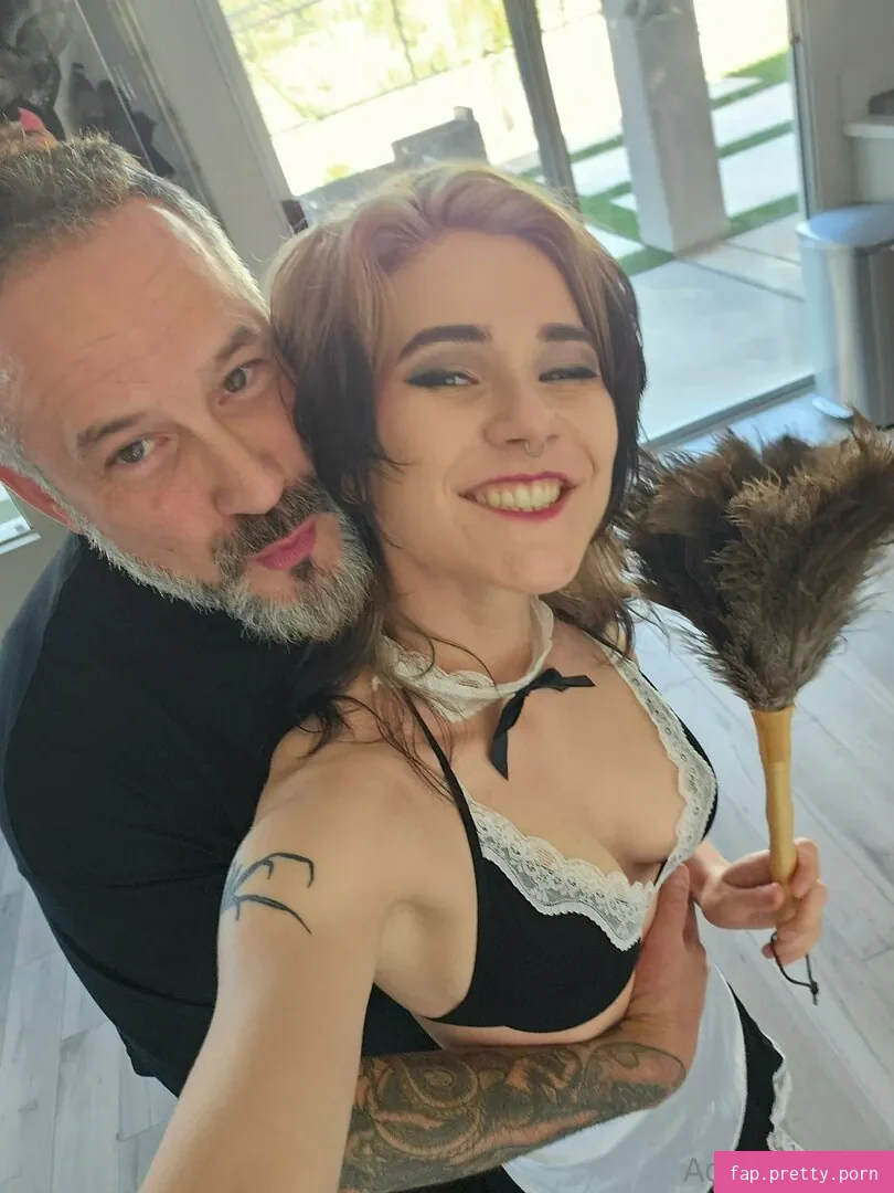 adalindgrayxo - Photo #04