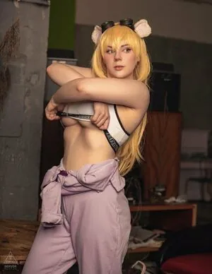 Adamae Dono