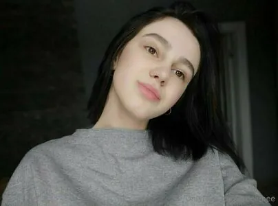 adelebee
