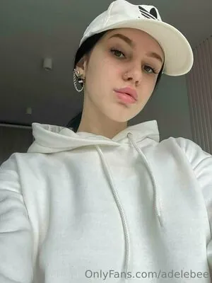 adelebee